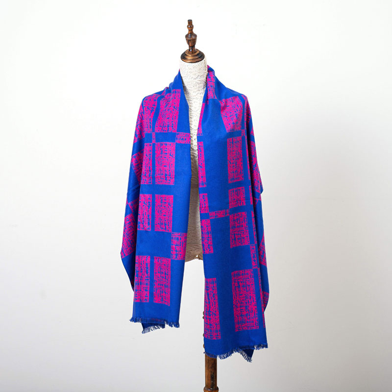 Jacquard silk shawl