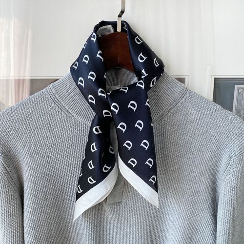 Square silk scarf for man 