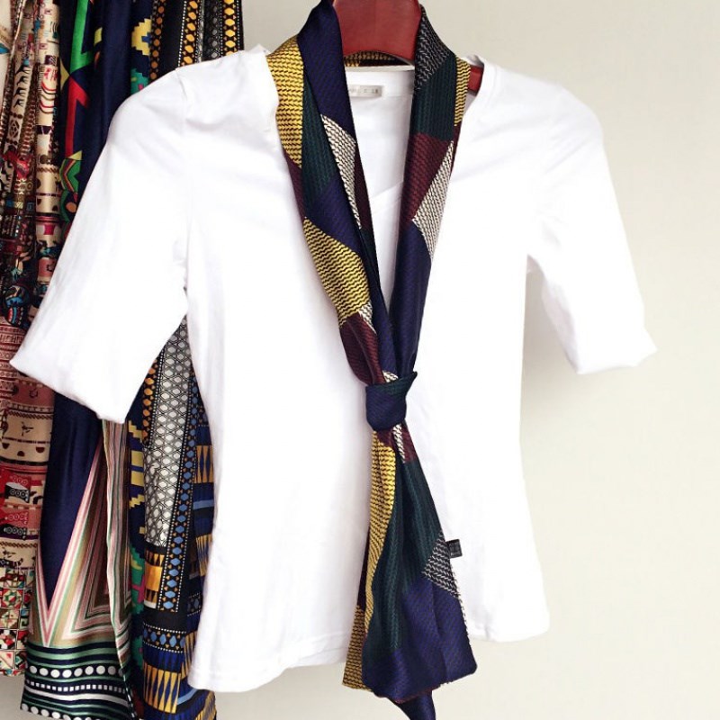 Long sick scarf
